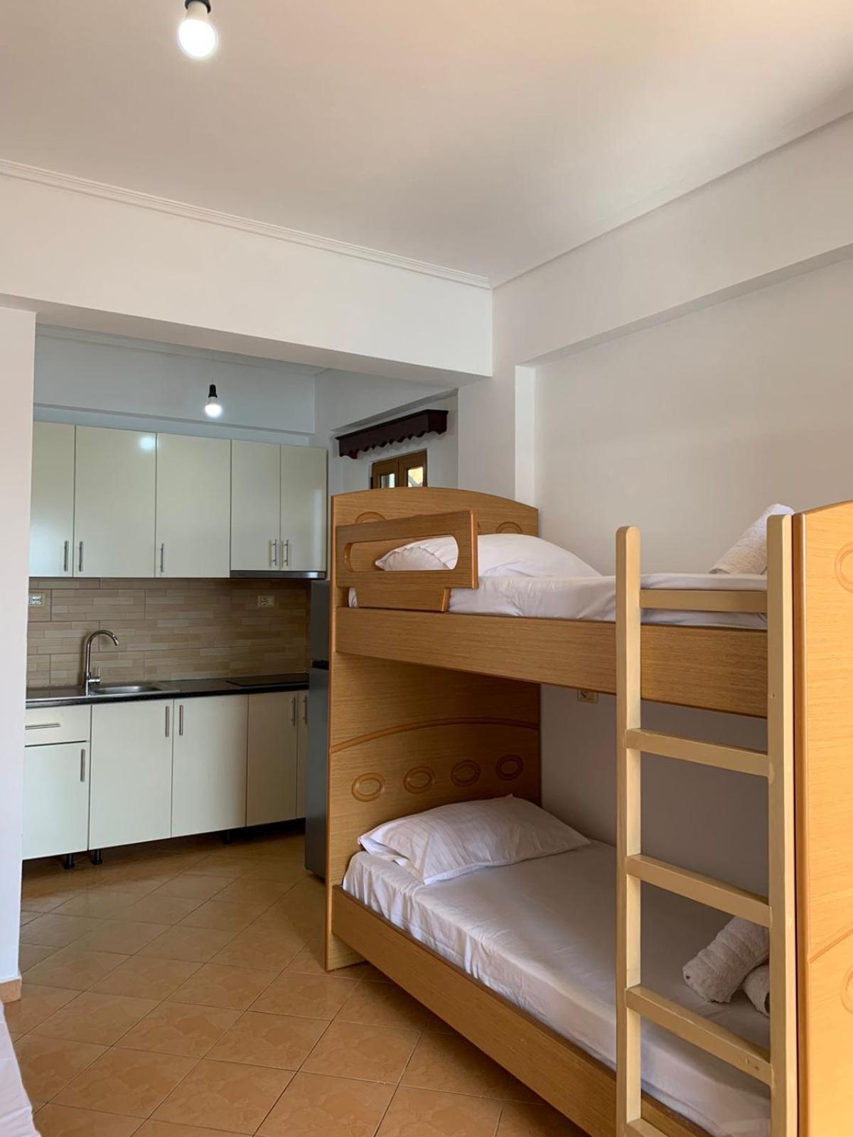 Sea La Vie Anesti Apartment Borsh Exterior foto